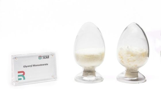 Goede prijs. C21H42O4 Glycerylmonostearaat Wit of crème gekleurd waxig vaste stof HLB 3.8 In de voedingsmiddelenindustrie Farmaceutische cosmetische industrie online