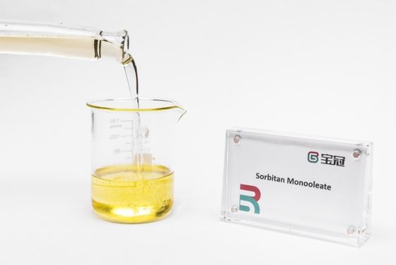 Goede prijs. Sorbitaanoleat of Sorbitaanoleat C24H44O6 HLB-waarde 4,3 amber viskeuze vloeibare oppervlakteactieve stof die wordt gebruikt in levensmiddelen en farmaceutische producten online